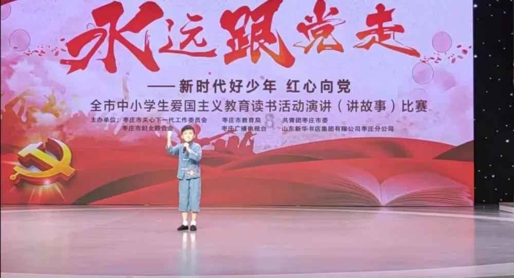 我喜欢上了非同老头，怎样多其交往?游戏画面