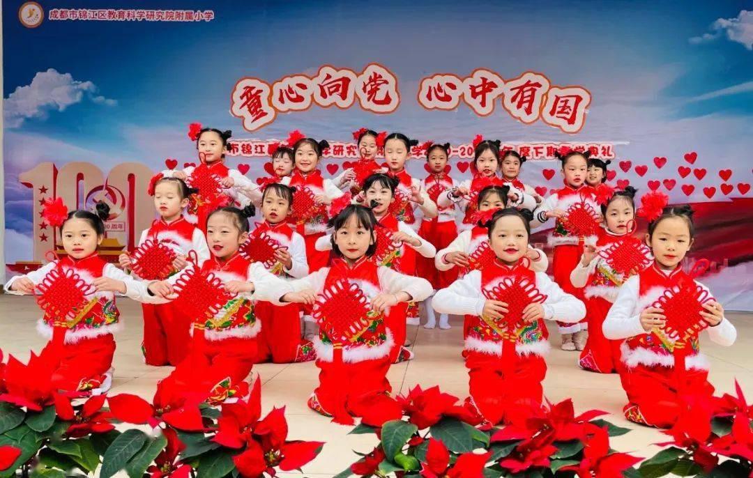 方山县:春联传祝福 招商广结缘