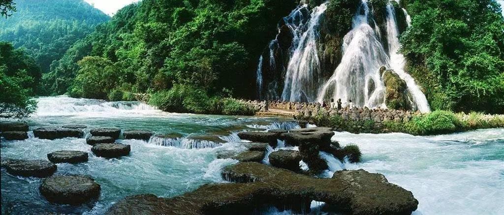 热气腾腾花饽饽 蒸出浓浓幸福年