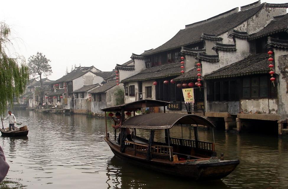 我喜欢上了非同老头，怎样多其交往?游戏画面