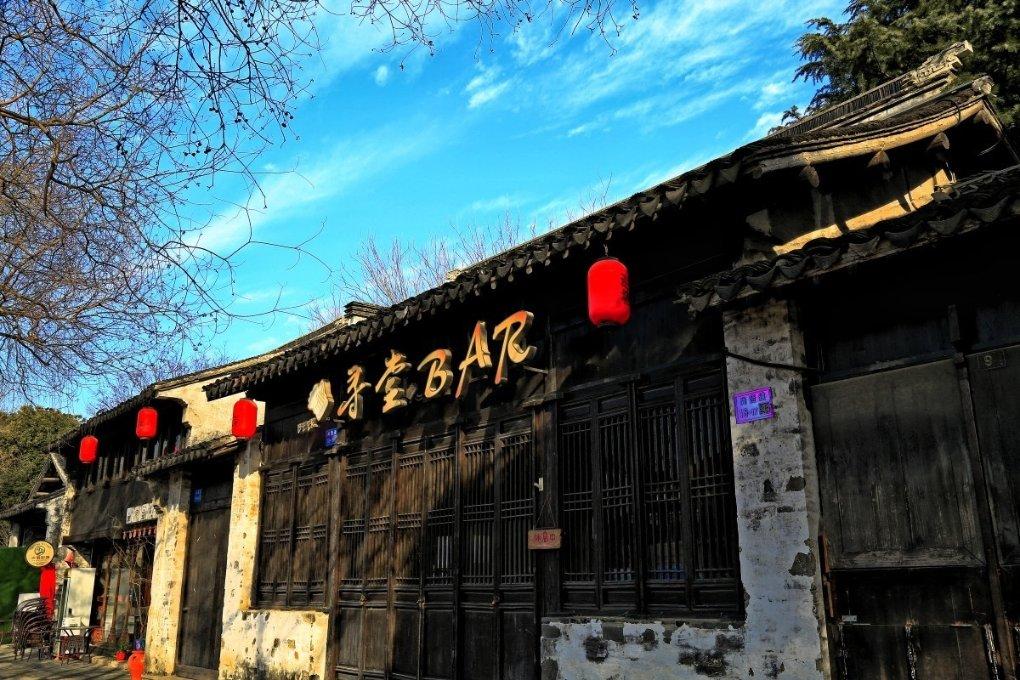 旗委召开“两会”党员代表、党员委员会议