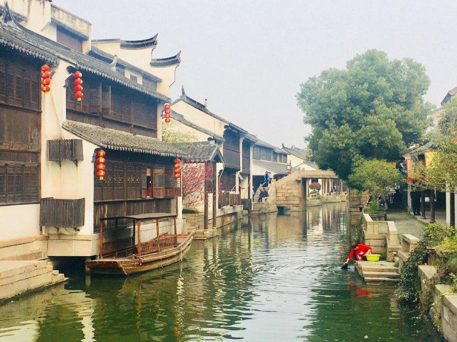 “华智冰弹唱视频”的背后有什么故事呢？—实时解答你的疑问